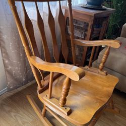 Rocking Chair 