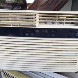 Window Air Conditioner 5,000 Btus
