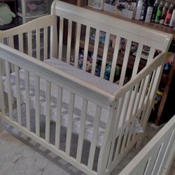 Mini Crib 