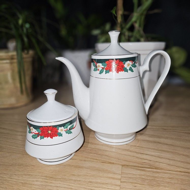 Christmas Holiday Teapot Coffee Server Sugar Bowl