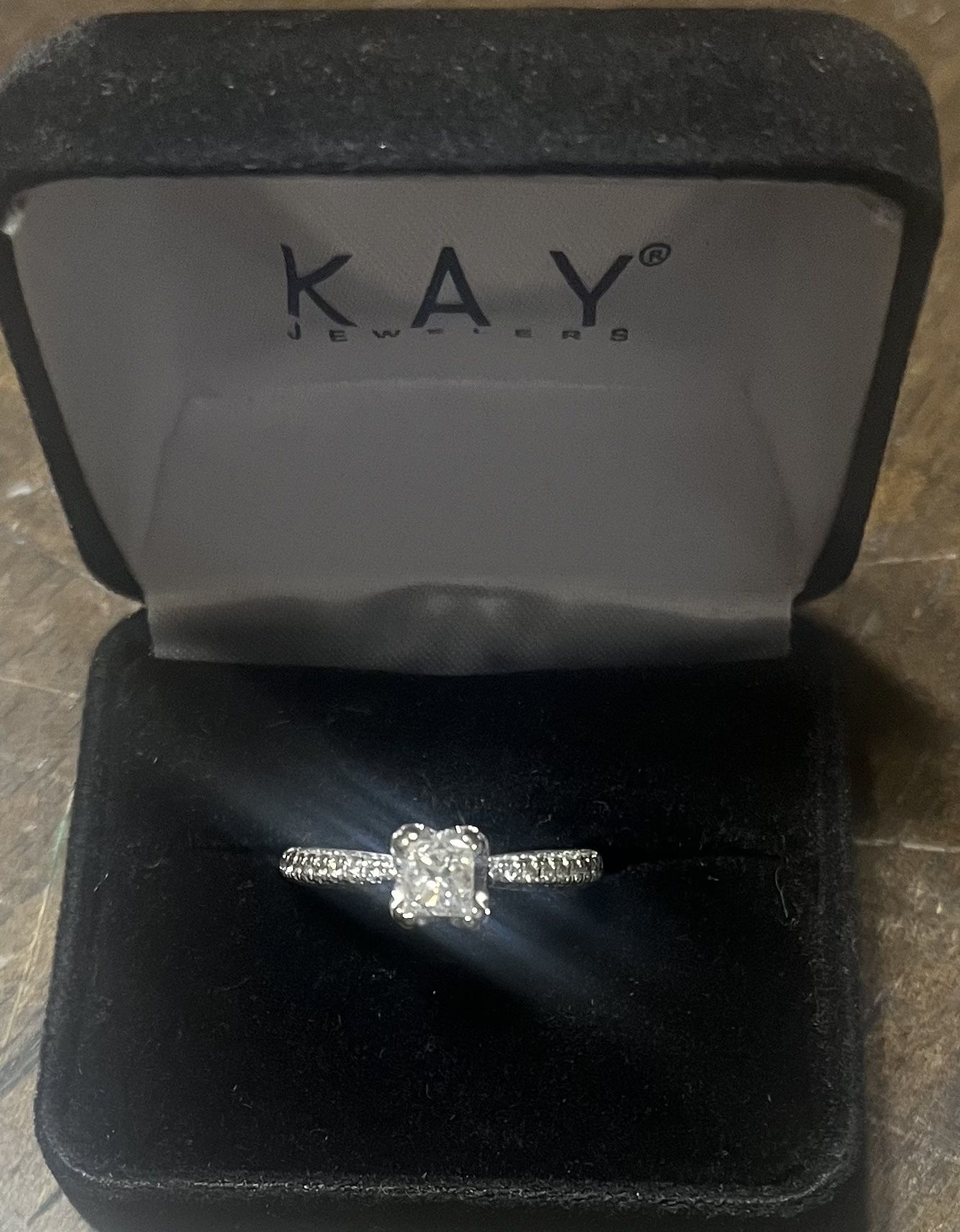 Engagement Ring Kay Jewelers Princess Cut 1 1/4 Ct for Sale in Trenton