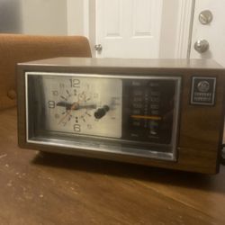 General Electric Vintage Alarm Clock 