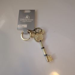 disneyland keychain