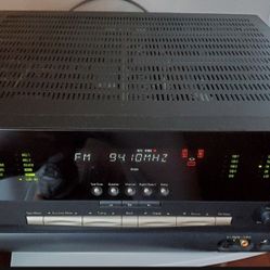 Harmon Kardon AVR310 Surround Sound Receiver