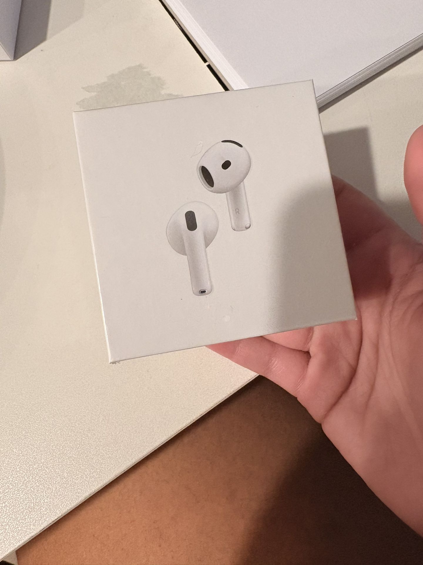 Apple AirPod 4