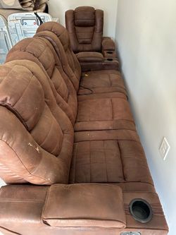 Reclining Bluetooth Chairs