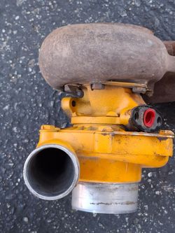 Turbocharger with Exhaust Manifold