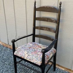 Antique Wood Ladder Back Country Farmhouse Accent Arm Chair