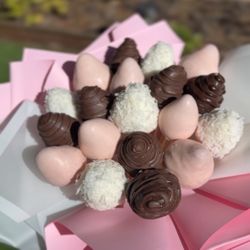 valentine’s day bouquet 🍓