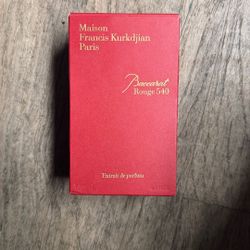 Baccarat rouge 540