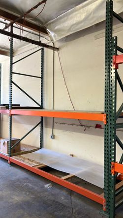 1 unit pallet rack 10’ post   9’ beams