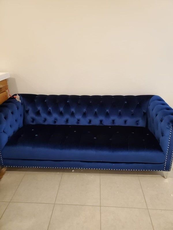 Blue Sofa Button