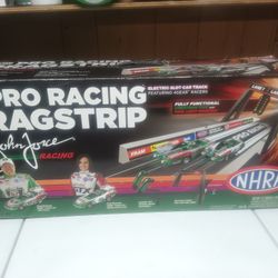 Slot Cars/Drag Strip 