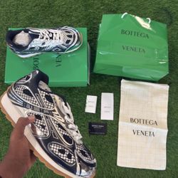Bottega Veneta Orbit Sneakers
