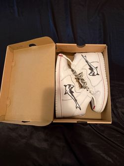 Size 9.5 Nike sb dunk high pro iso White/cool grey white white size 9.5