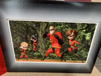 2004 NEW Disney The Incredibles movie lithograph - Best Buy exclusive
