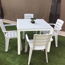 Furniture Outdoor Lanai or Patio -NEW )