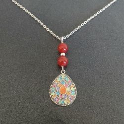 Southwestern style colorful teardrop red agate beads pendant on silver necklace 