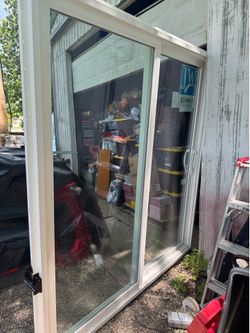 Patio door vinyl 72/80 brand new
