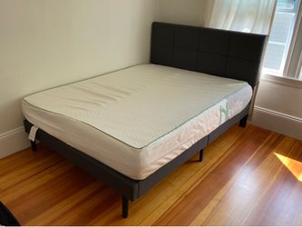 Full Size Bed (Frame + Mattress)