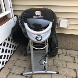 Charbroil Electric Outdoor Patio Bistro Barbeque Grill