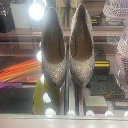 Tacones Número 7.5