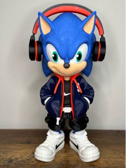 Urban Sonic the Hedgehog Headphone Holder