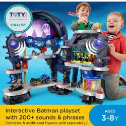Fisher-Price Imaginext DC Super Friends Batman Toy Super Surround Batcave Playset, Lights Sounds & Phrases for Ages 3+ Years, 33 x 42 Inches​