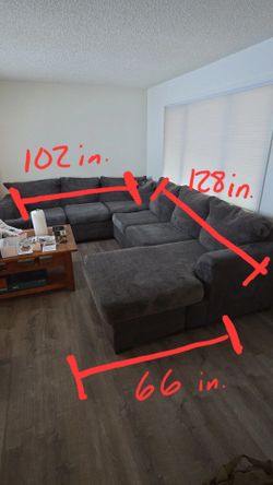 3-Piece Sectional with Chaise