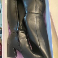Women’s Boots 9.5