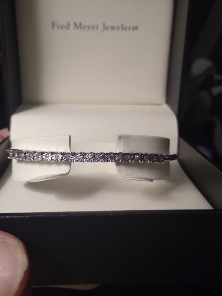 Beautiful Bangles Diamond Bracelet