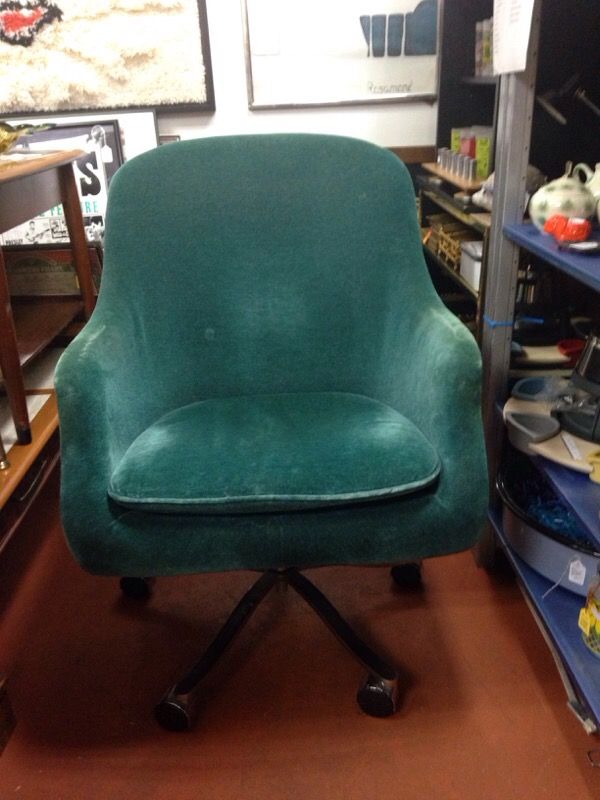 Nicos Zographos bucket chair