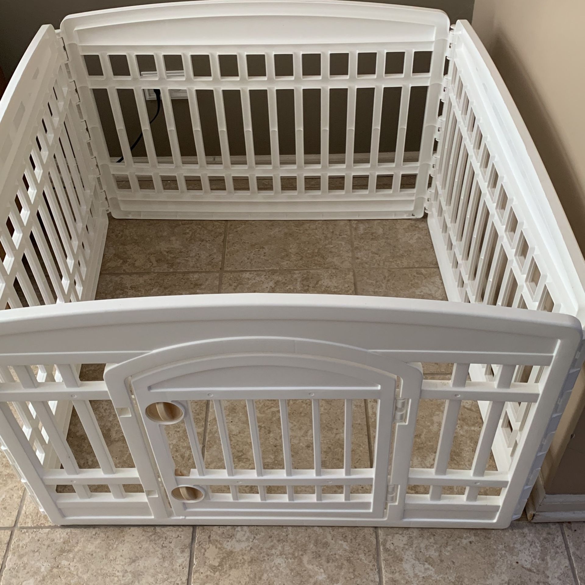Small dog/puppy Playpen