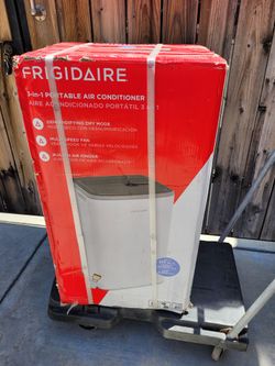 Frigidaire 10,000 BTU (Ashrae) Portable Air Conditioner