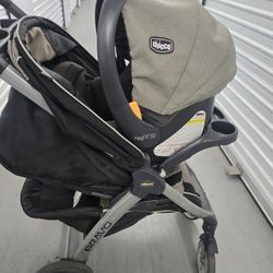 Chicco Bravo Travel System 