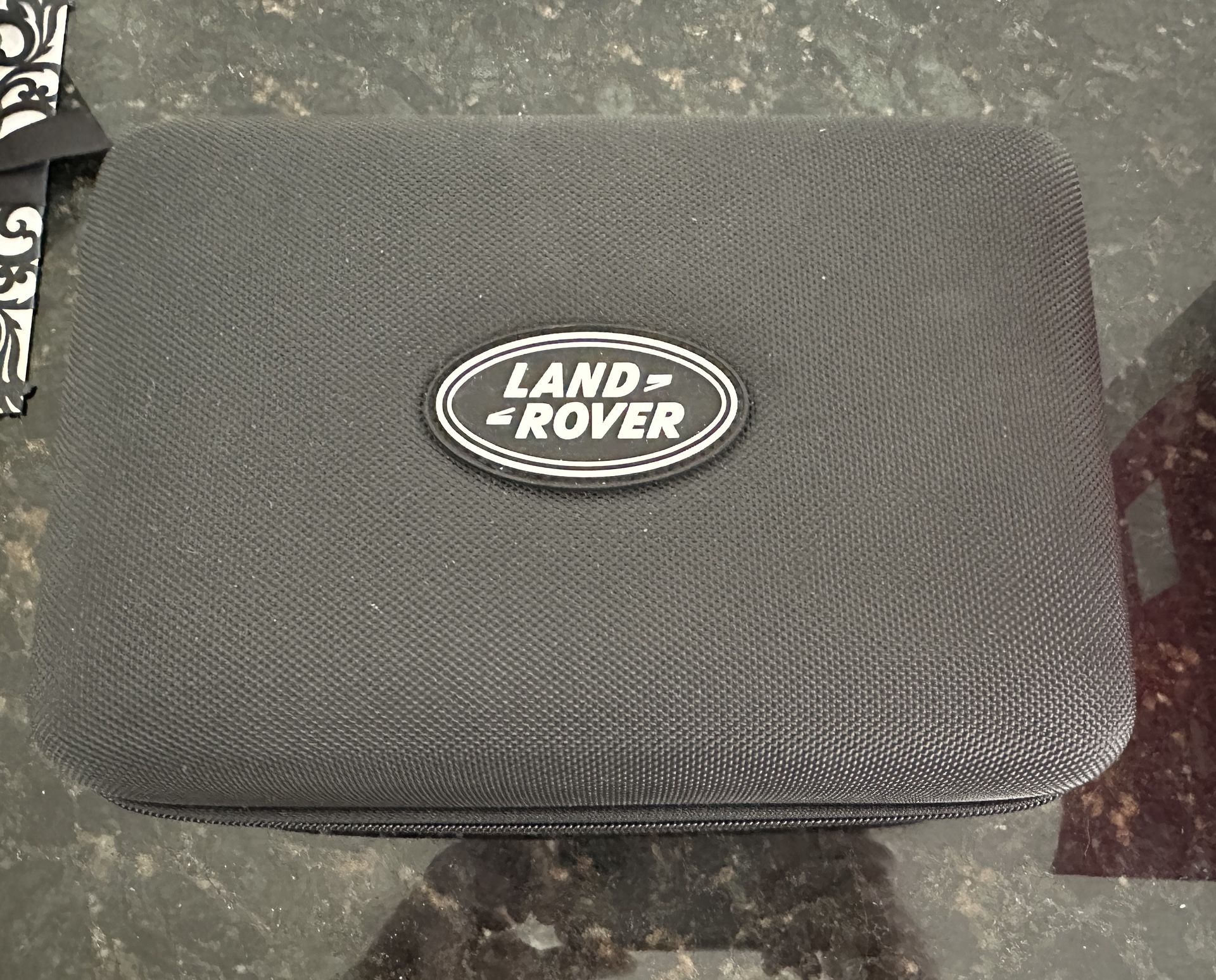 New Land Rover First Aid/Safety Kit