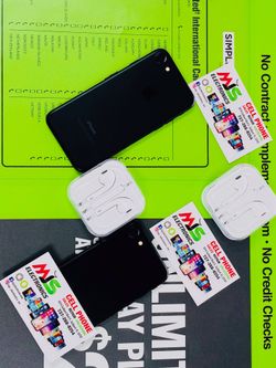 IPHONE 7 32GB UNLOCKED