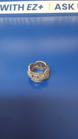Women's Ring - Yellow Gold 14k (.585) 10.8 grams Size 10