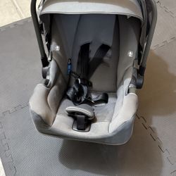 Nuna Car Seat 