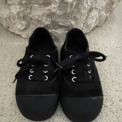 Toddler shoes, size 9.5, used