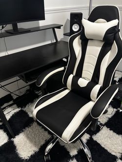 Gaming Chair with Footrest Massage Lumbar