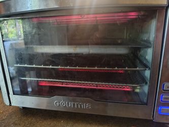 Gray Gourmia Air Fryer Oven
