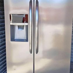 Frigidaire Stainless Side By Side Fridge 