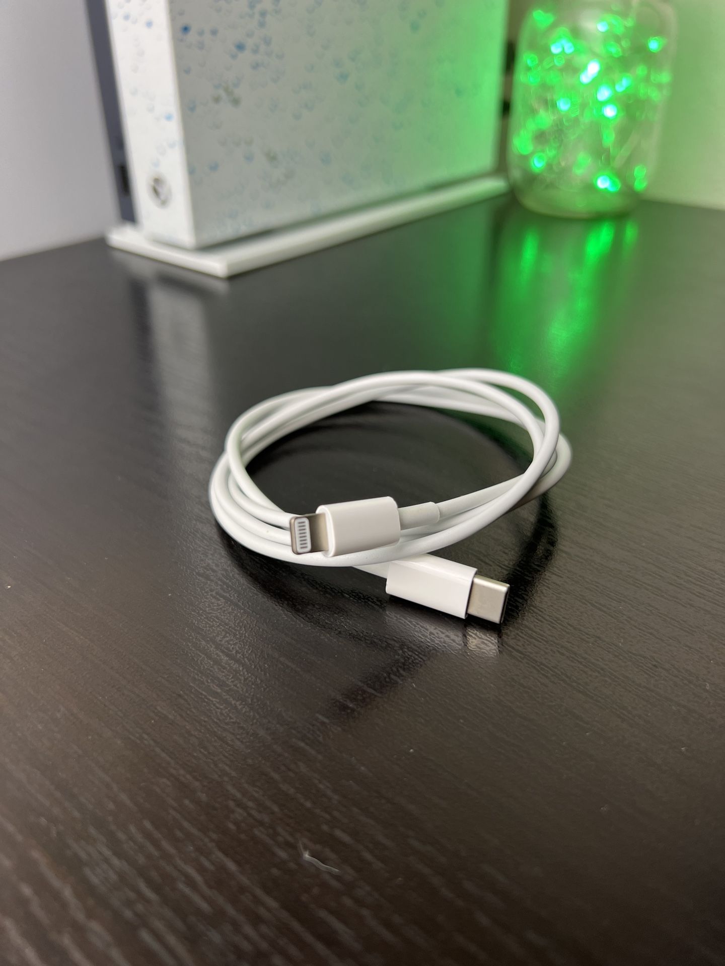 Apple USB-C to Lightning Cable (1 m)
