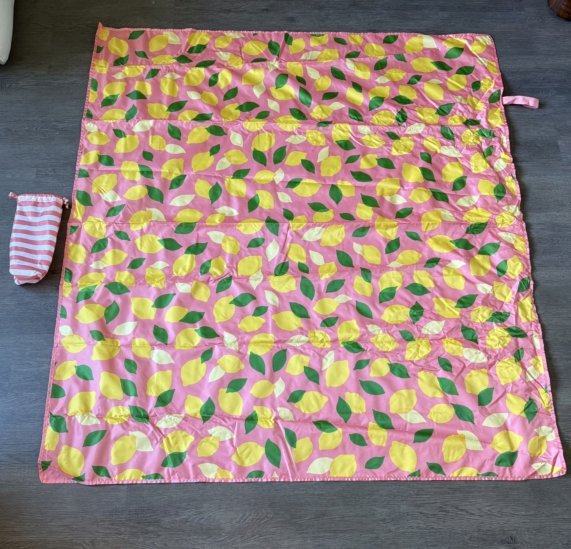 Kate Spade New York Lemon Print Picnic Blanket with Carrying Bag