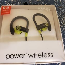 Headphones 🎧