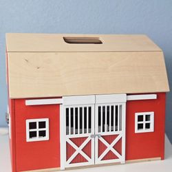 Red Wooden Barn + Farm Animals & Accessories