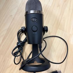 Blue Yeti Nano Mic