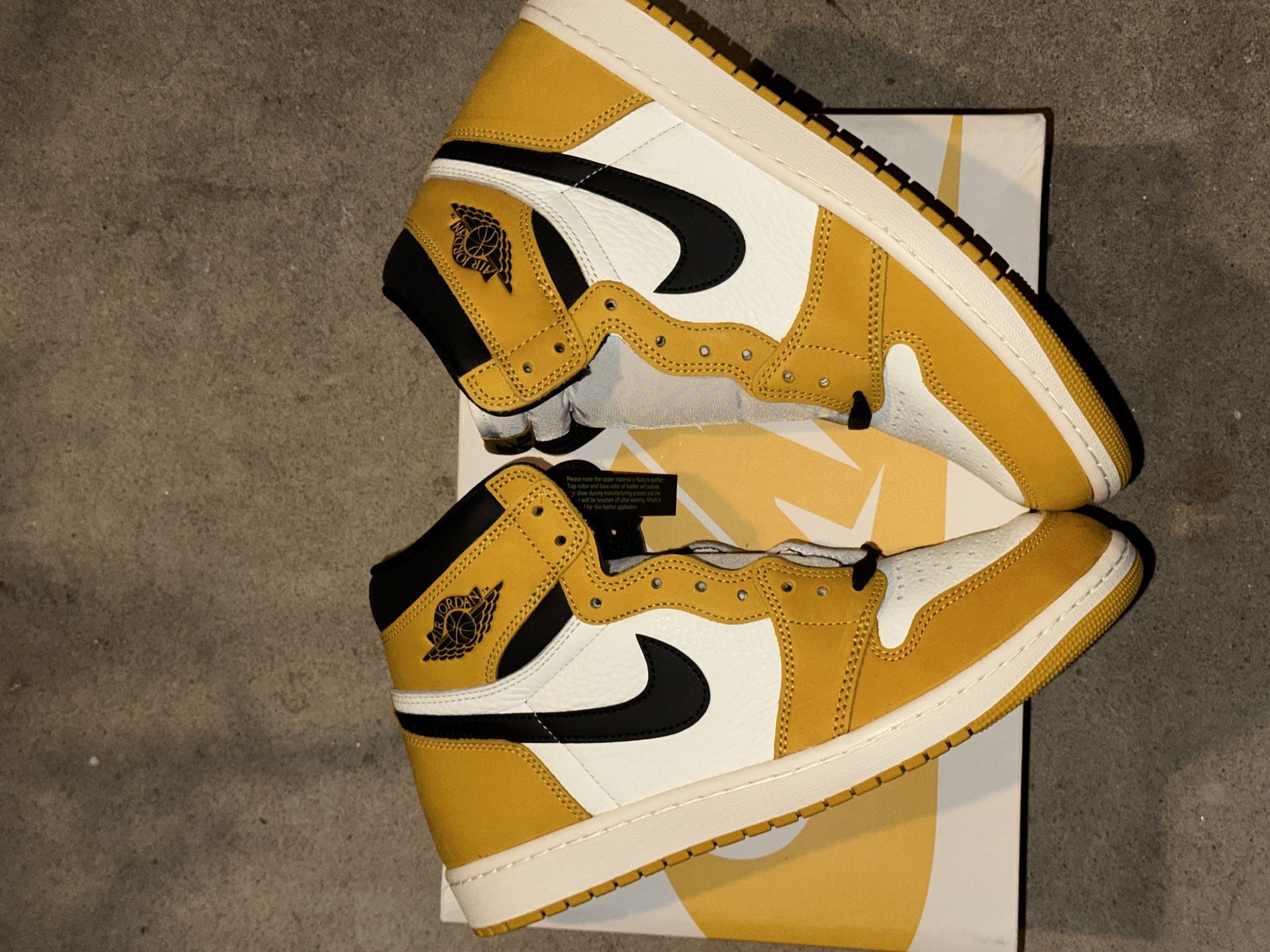 Yellow Ochre Jordan 1