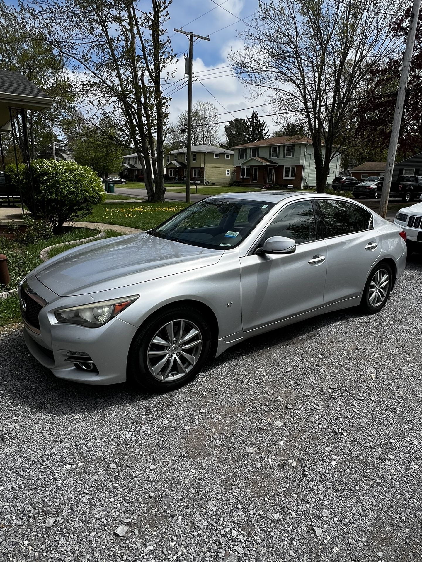2014 Infiniti Q50